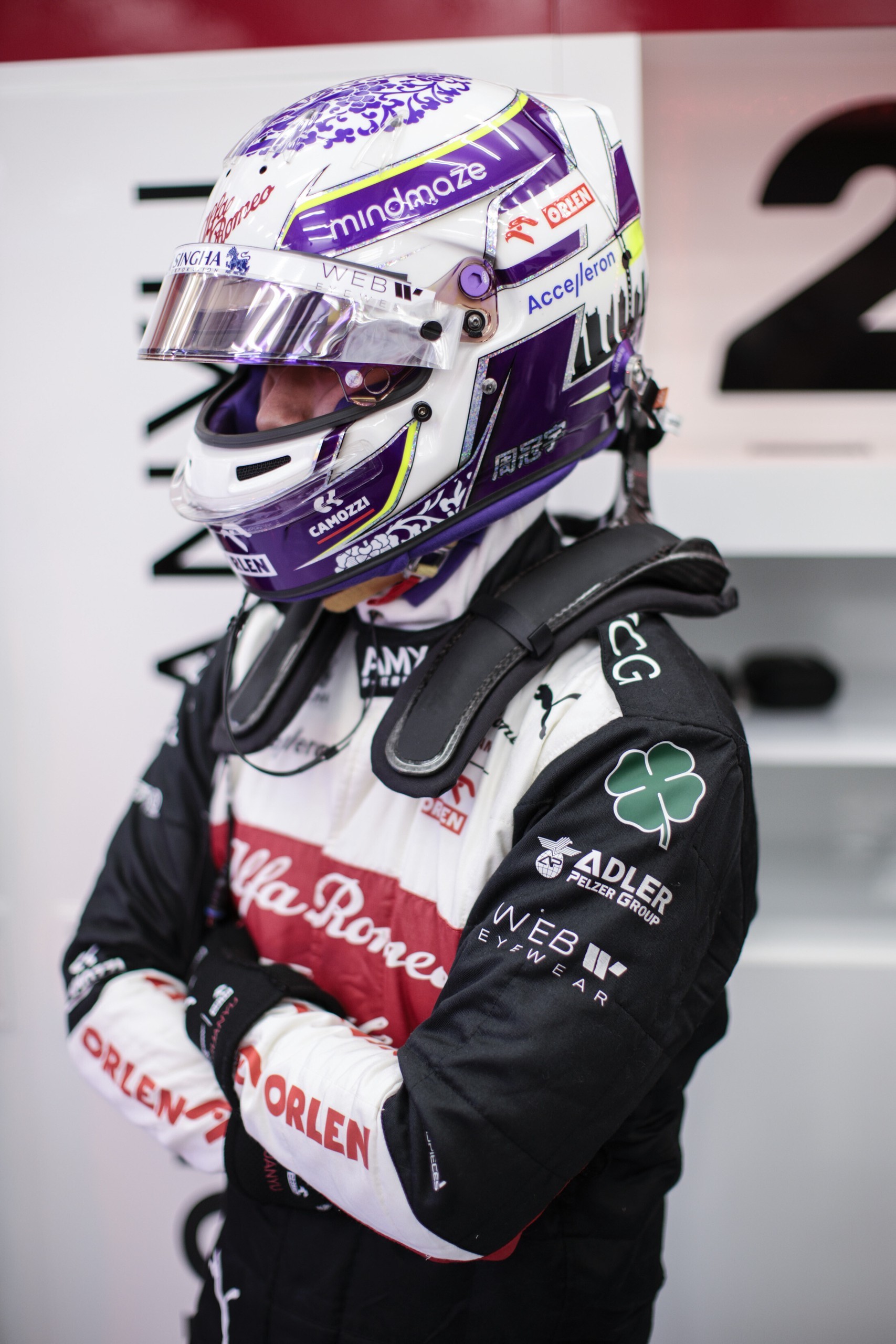 F1赛车赛场上张继科再创辉煌