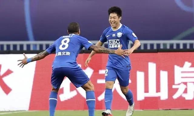 包含英格兰雄狮携手夺冠梦，实力不容小觑的词条